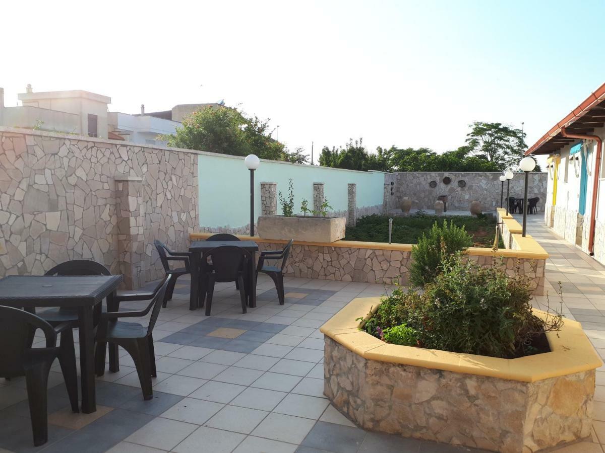 Oltremare Hotel Vignacastrisi Exterior photo
